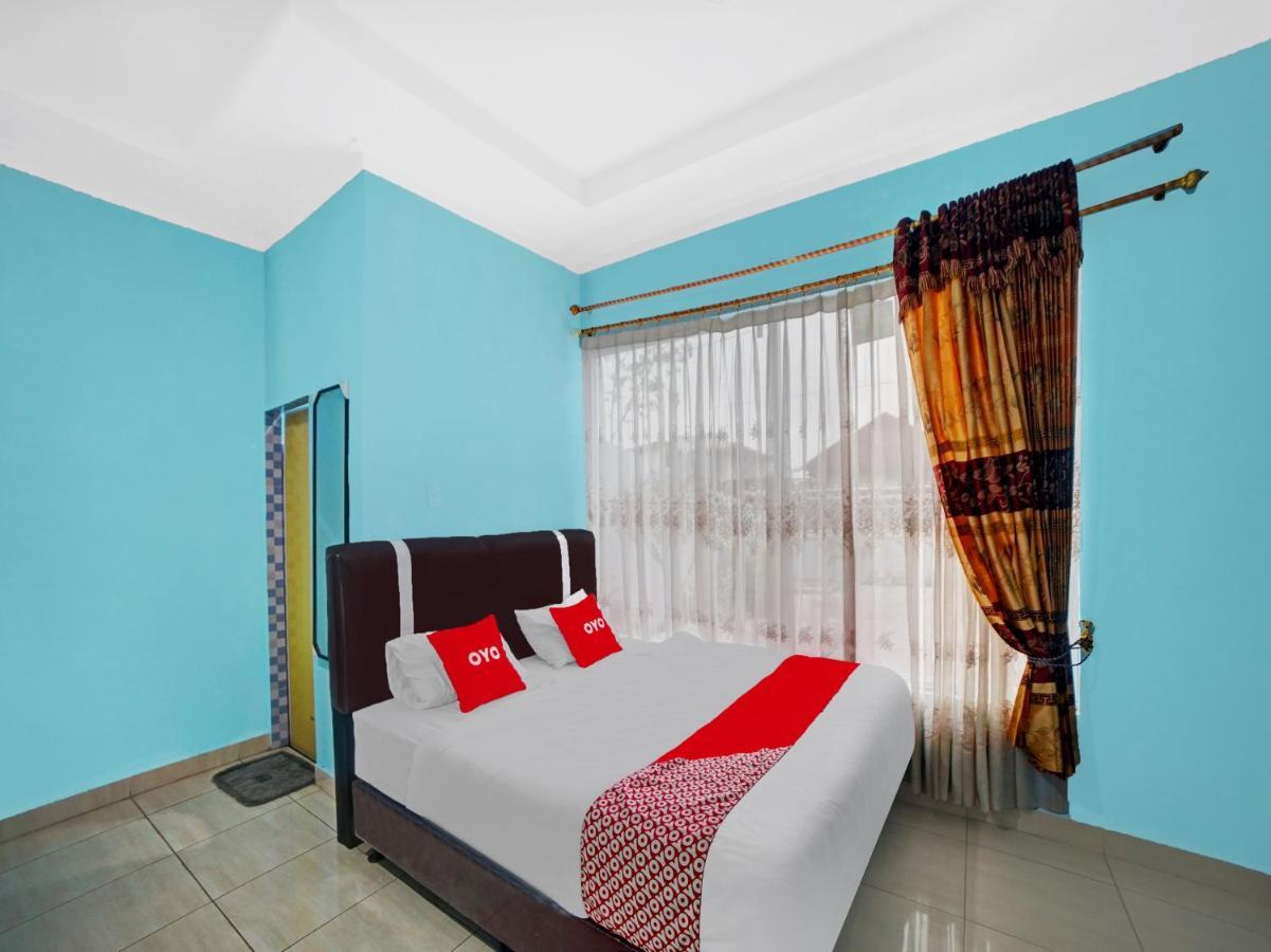 Oyo 90509 Nadia Hotel Pematangsiantar Eksteriør billede