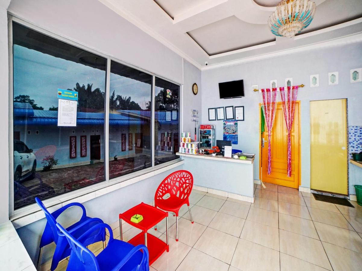 Oyo 90509 Nadia Hotel Pematangsiantar Eksteriør billede