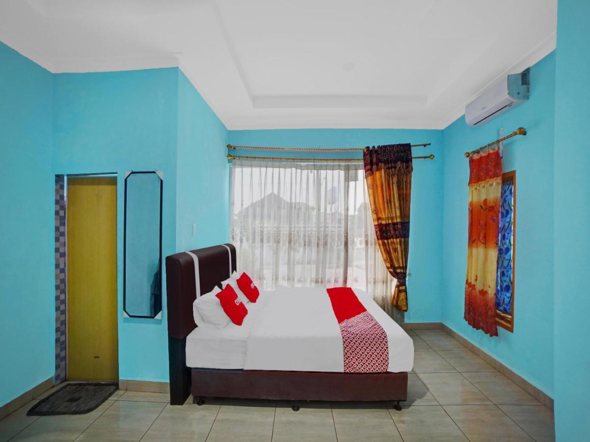 Oyo 90509 Nadia Hotel Pematangsiantar Eksteriør billede